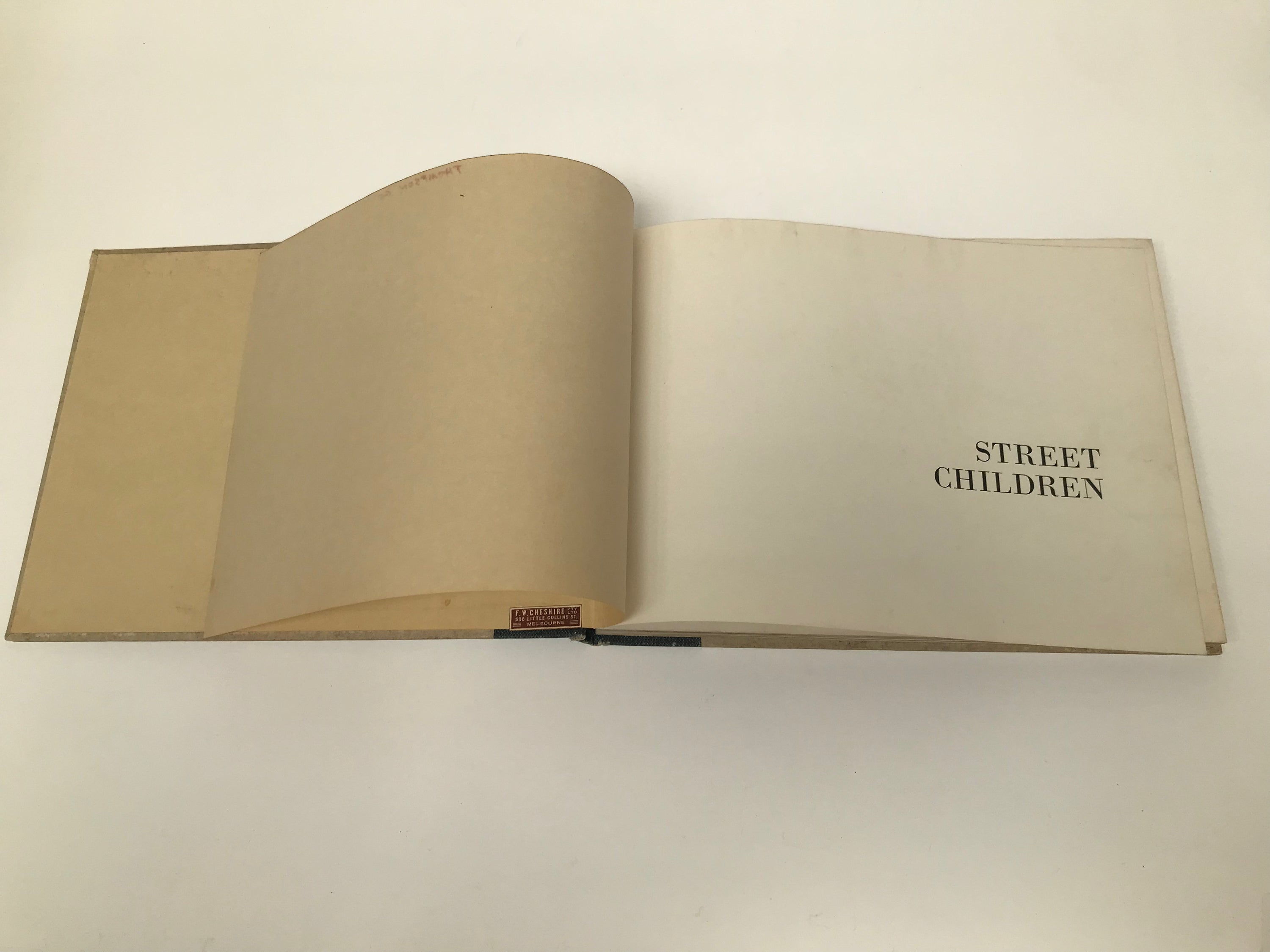 JULIA TREVELYAN OMAN / B. S. JOHNSON: STREET CHILDREN [1964]