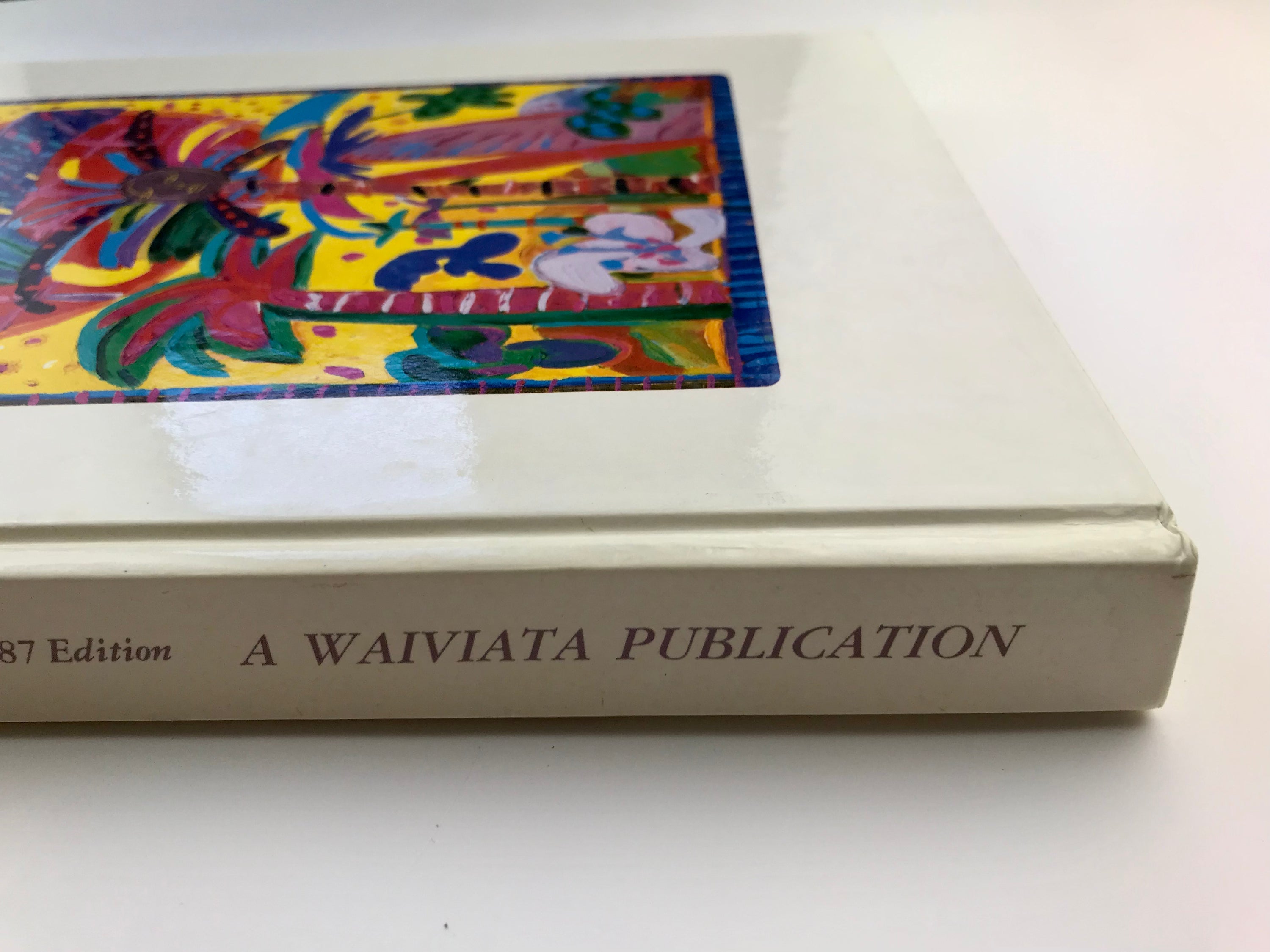 WELCOME TO AUSTRALIA: GUEST INFORMATION 1986/87 EDITION [1986] — Ken Done Cover Art